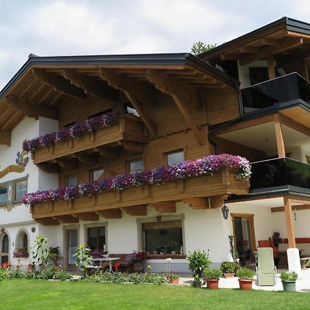 Haus Enzian Leilighet Sankt Johann im Pongau Eksteriør bilde